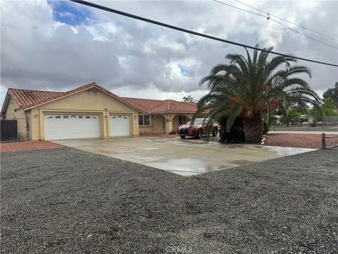 Photo of 29083 Lakeview Ave, Nuevo, CA 92567 (MLS # SW26086459)