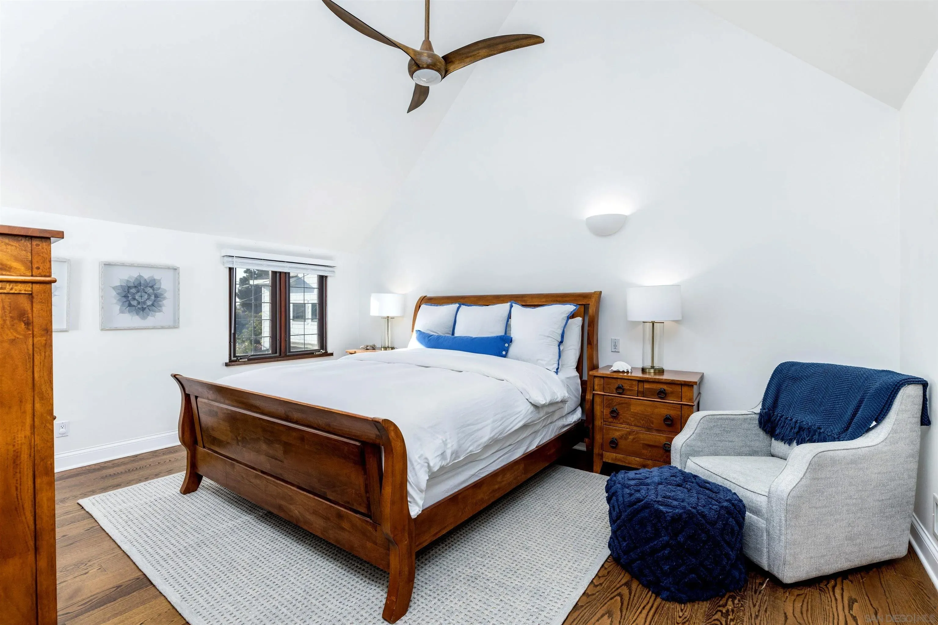 La Jolla, California 92037, United States, 4 Bedrooms Bedrooms, ,3 BathroomsBathrooms,Residential,Active,229423