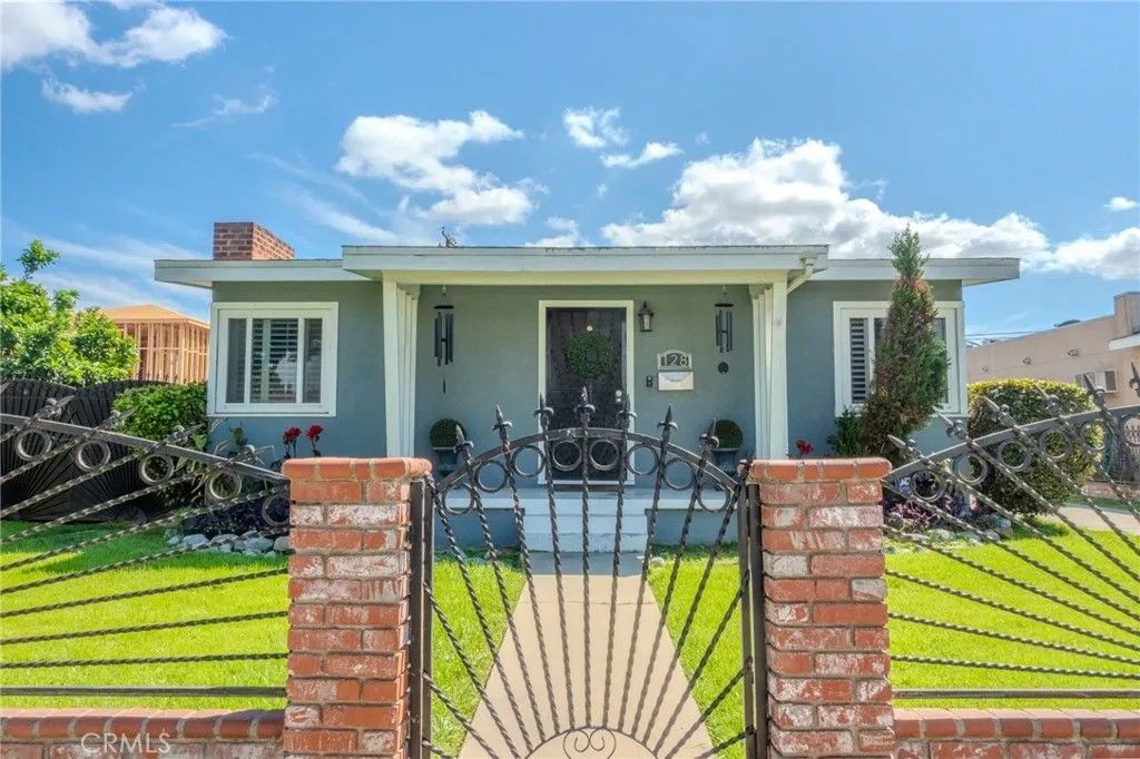 Photo of 128 E 67th, Long Beach, CA 90805 (MLS # OC26072483)