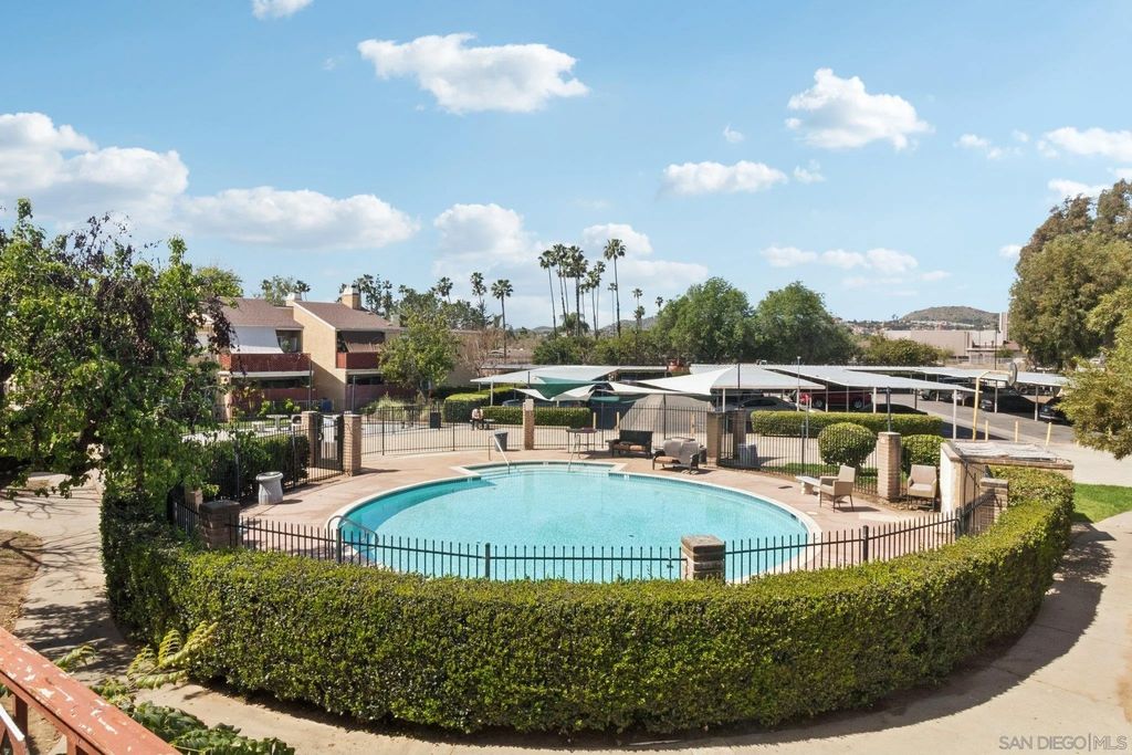 Photo of 475 N N Midway Dr #254, Escondido, CA 92027 (MLS # 260006358)