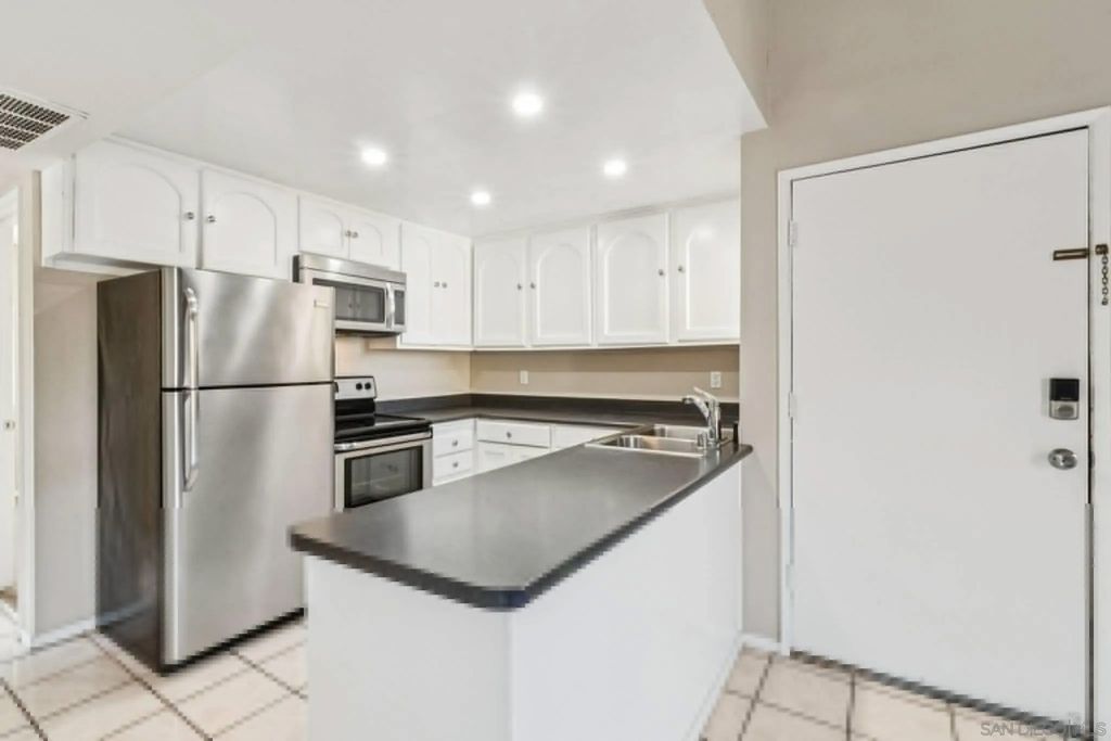 Photo of 475 N N Midway Dr #254, Escondido, CA 92027 (MLS # 260006358)