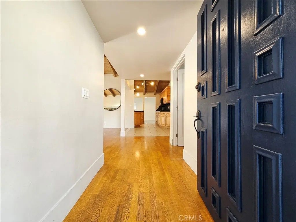 Photo of 17530 Tuba Street, Northridge, CA 91325 (MLS # SR25280363)