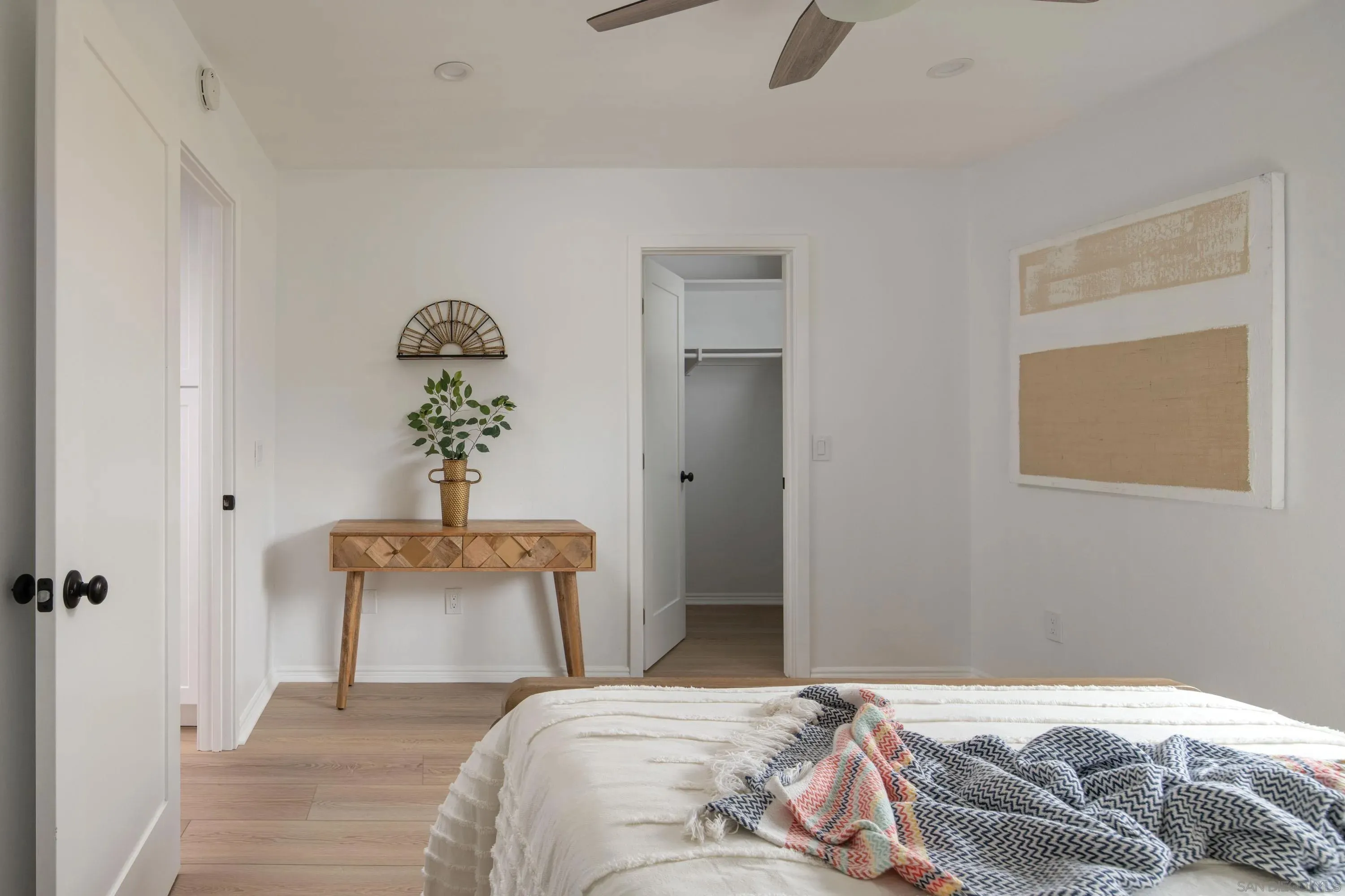 Encinitas, California 92024, United States, 3 Bedrooms Bedrooms, ,2 BathroomsBathrooms,Residential,Active,198214