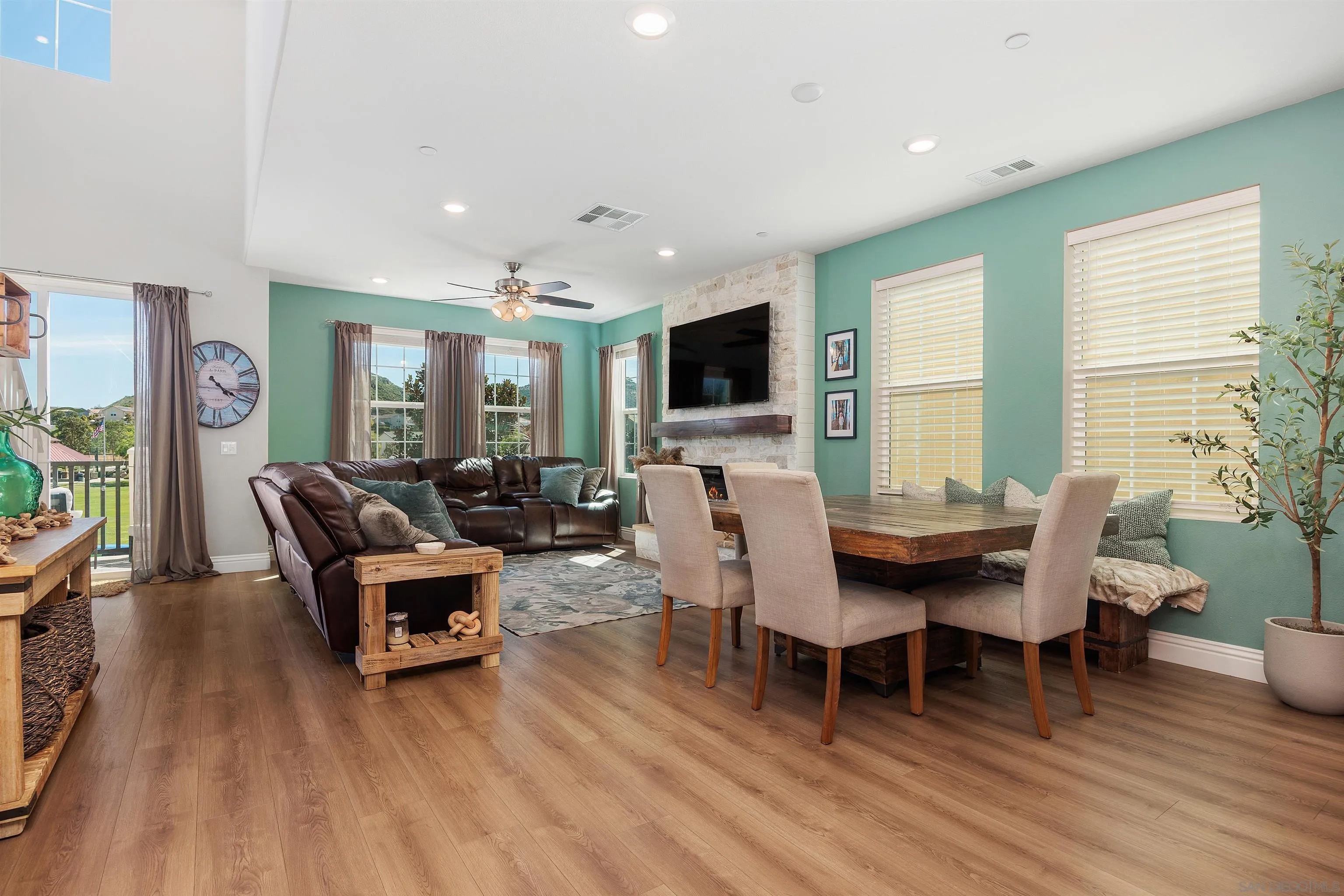 21516 Harmony Village