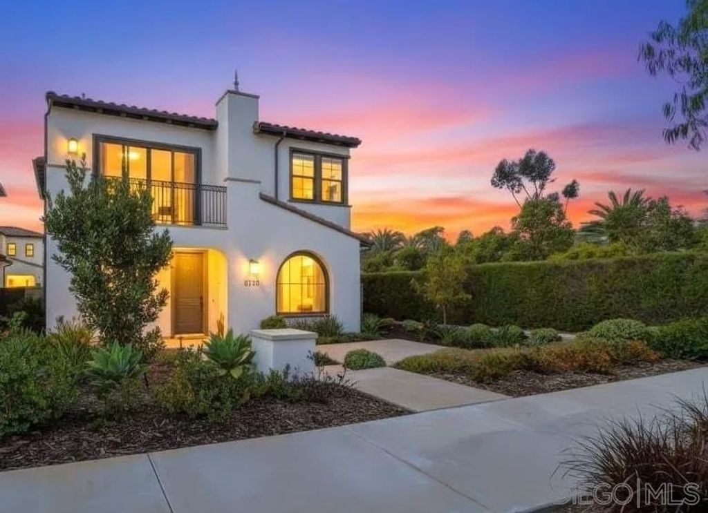 Photo of 6798 Kenmar Way, San Diego, CA 92130 (MLS # 2601209)