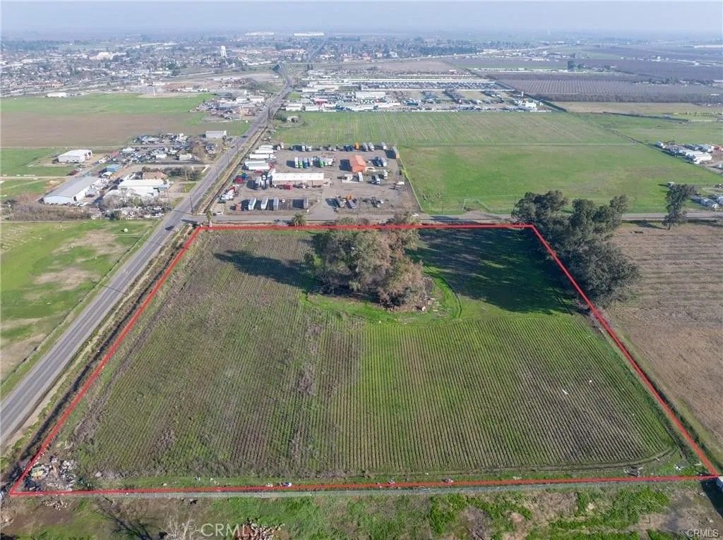 Photo of 71 Tyler Rd, Merced, CA 95341 (MLS # MC26008284)