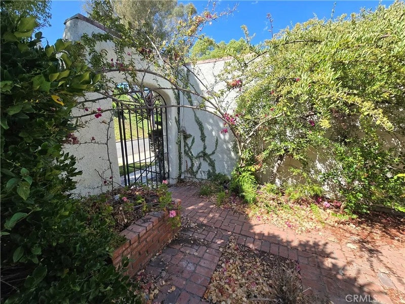 3514 Bahia Blanca West B