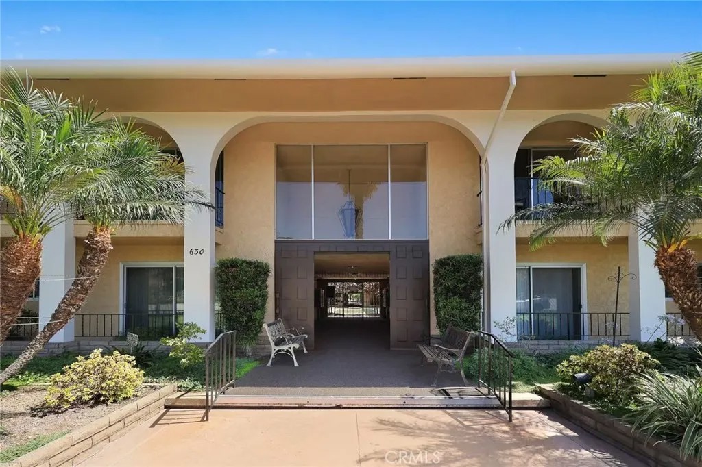 630 W Huntington Drive 216