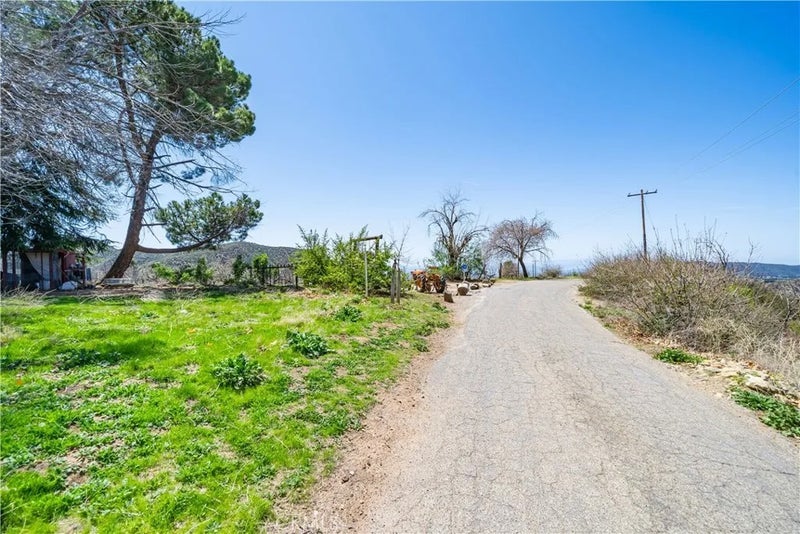 13557 Mile High Ranch