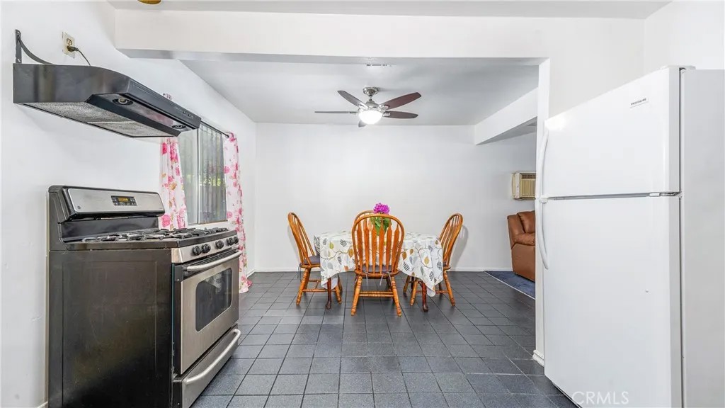 12470 Adelphia