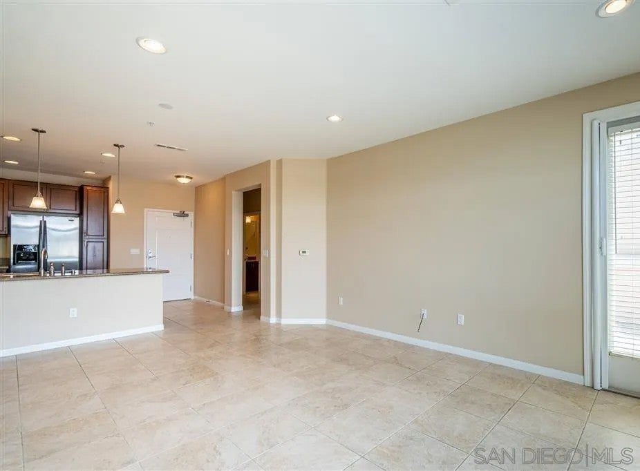 3887 Pell 415