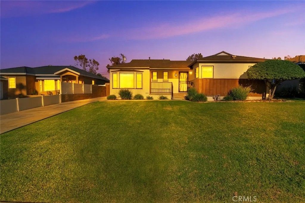 Photo of 14427 Reis St, Whittier, CA 90604 (MLS # PW25270142)