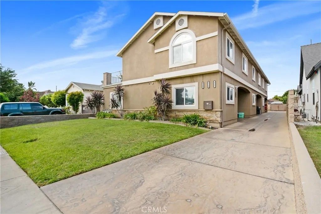 Photo of 6117 Alamo, Maywood, CA 90270 (MLS # OC25242377)