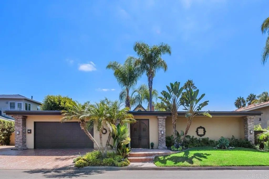 Photo of 7234 Estrella De Mar Road, Carlsbad, CA 92009 (MLS # NDP2508873)