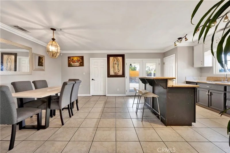 13286 Terra Bella Street