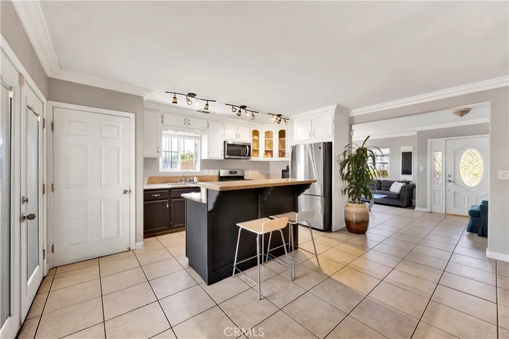 13286 Terra Bella Street