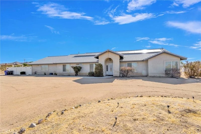 17389 Central Road
