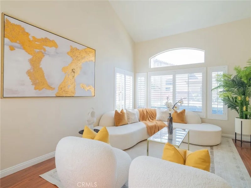 2921 Rolling Village Dr