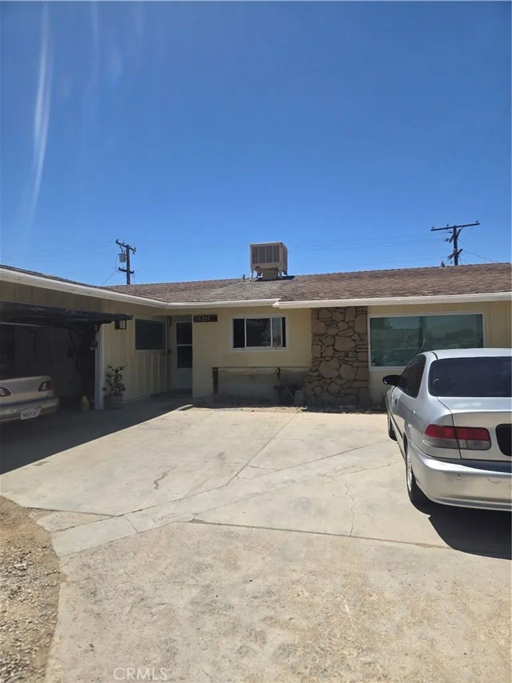 Photo of 16211 Encina ST, Victorville, CA 92395 (MLS # DW26107630)