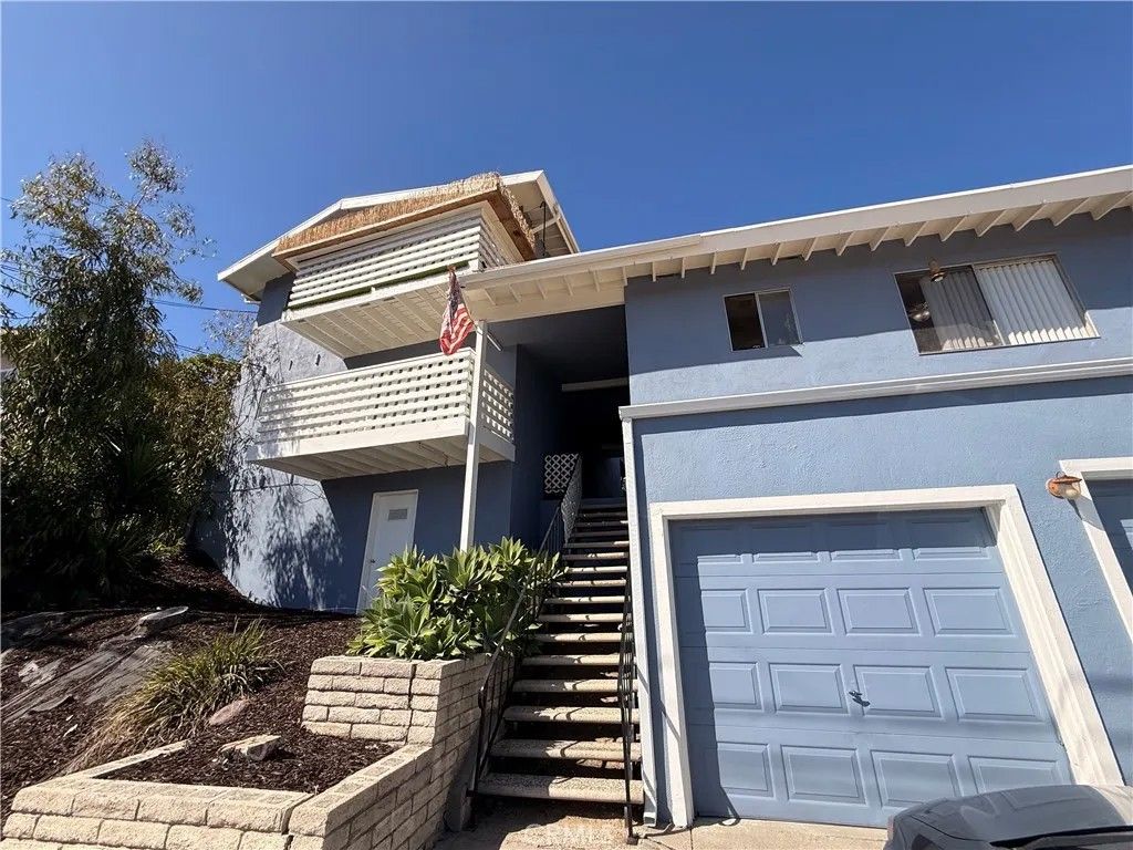 Photo of 201 Avenida Calafia #C, San Clemente, CA 92672 (MLS # OC25234338)
