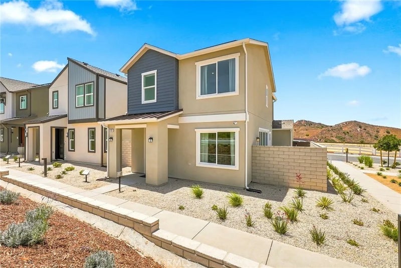 27235 Reed Lane