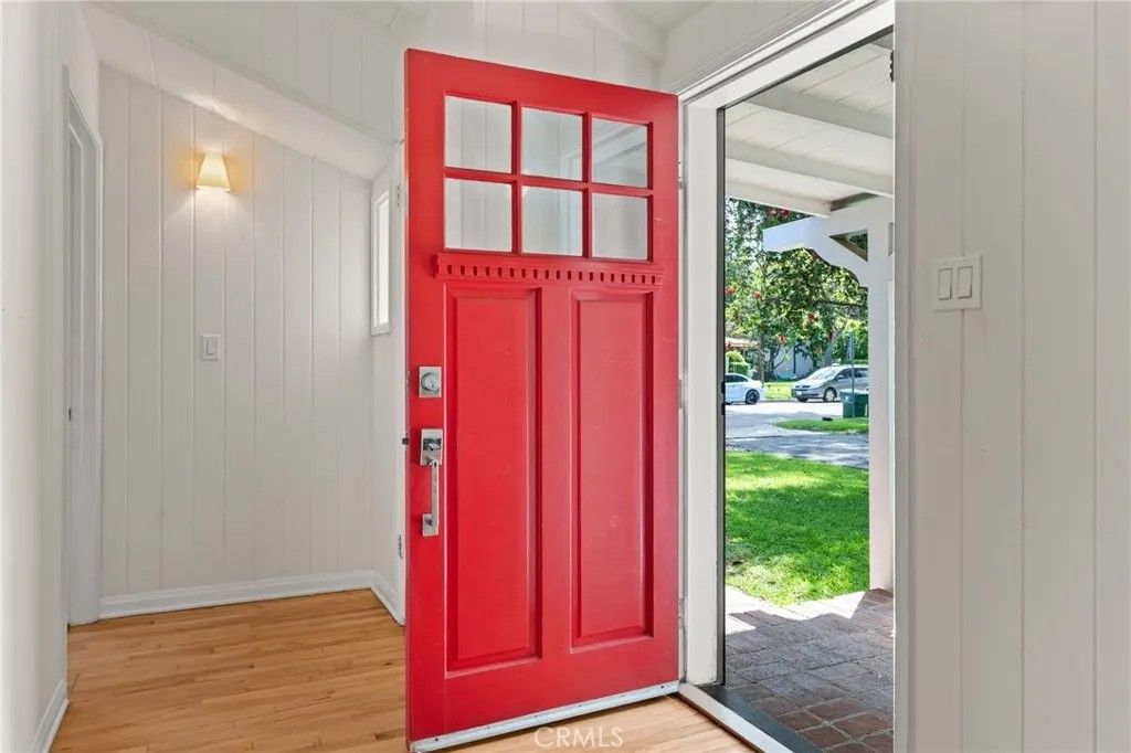 Photo of 5857 Nagle Ave, Sherman Oaks, CA 91401 (MLS # OC26019028)