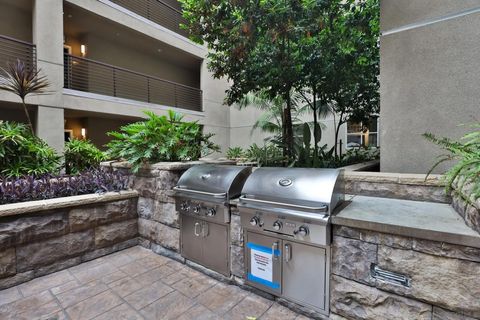 Tiny photo for 1465 C St #3617, San Diego, CA 92101 (MLS # 250038836)