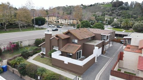 Photo of 101 Avenida Las Brisas, Oceanside, CA 92057 (MLS # 2600928)