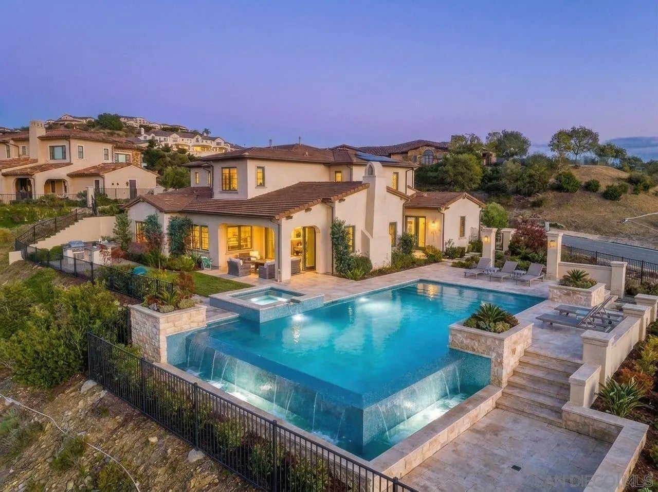 8632 Via Rancho Cielo