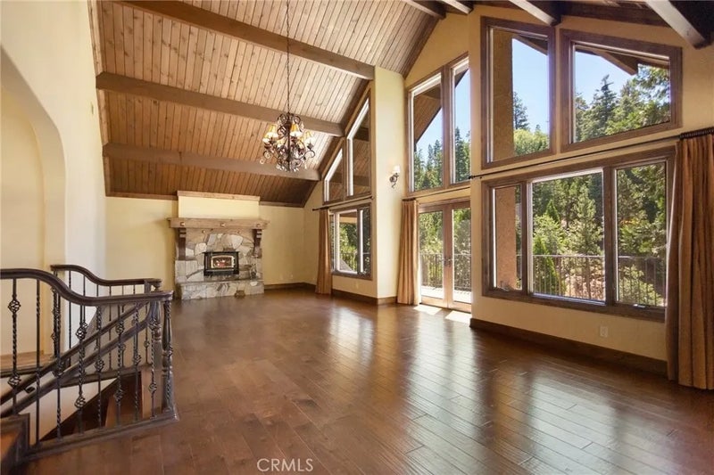 801 Brentwood