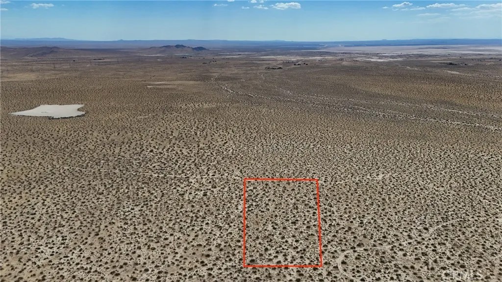 736 Fossil Bed (NEAR)