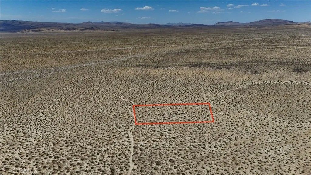Photo of 736 Fossil Bed (NEAR), Hinkley, CA 92347 (MLS # HD26113198)