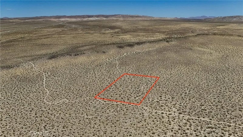 736 Fossil Bed (NEAR)