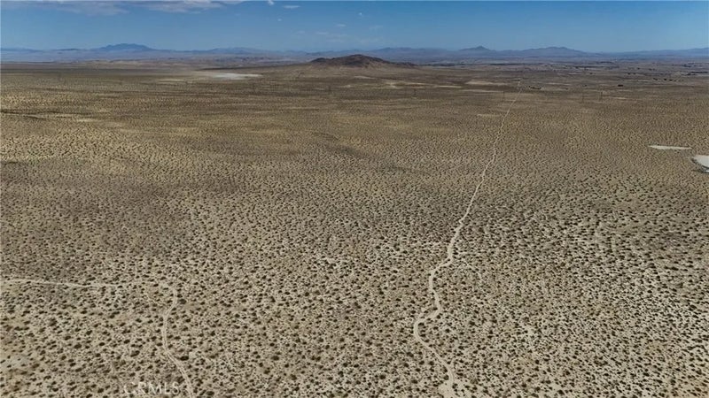 736 Fossil Bed (NEAR)