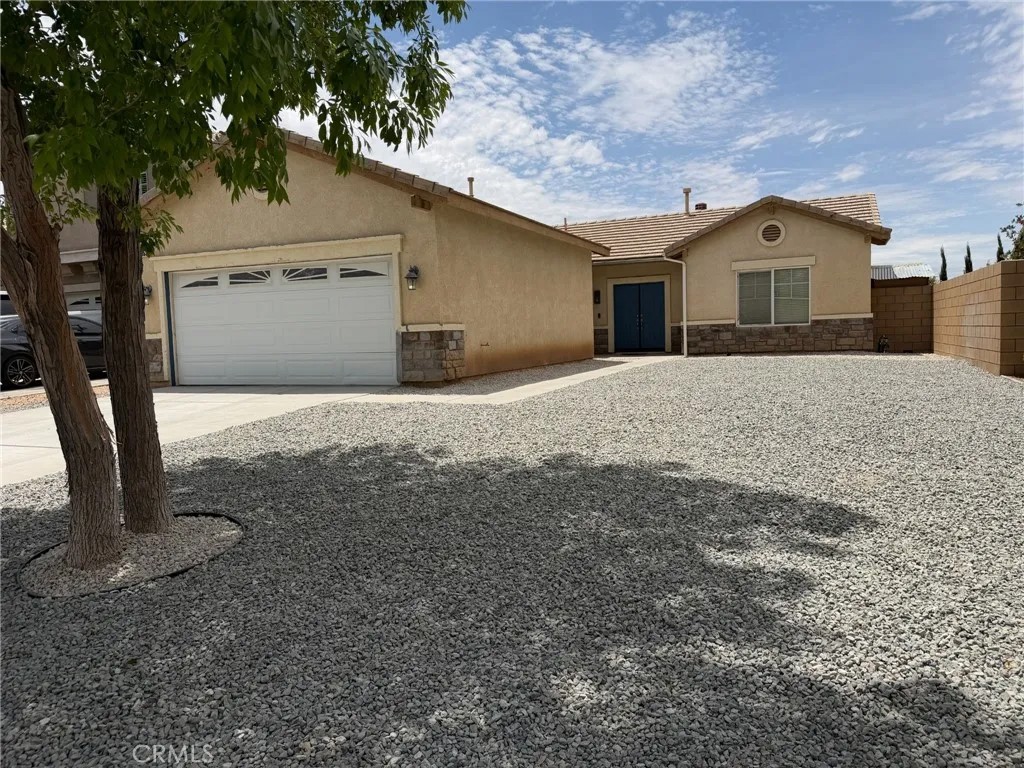13532 Boulder Lane