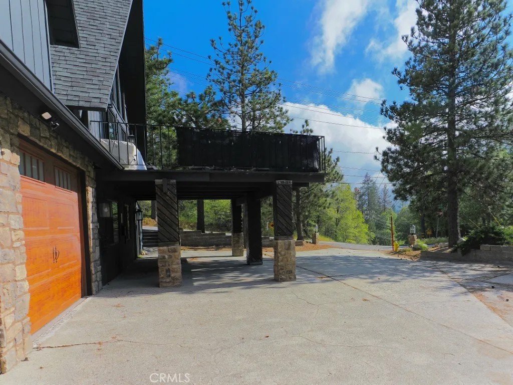 28596 North Bay