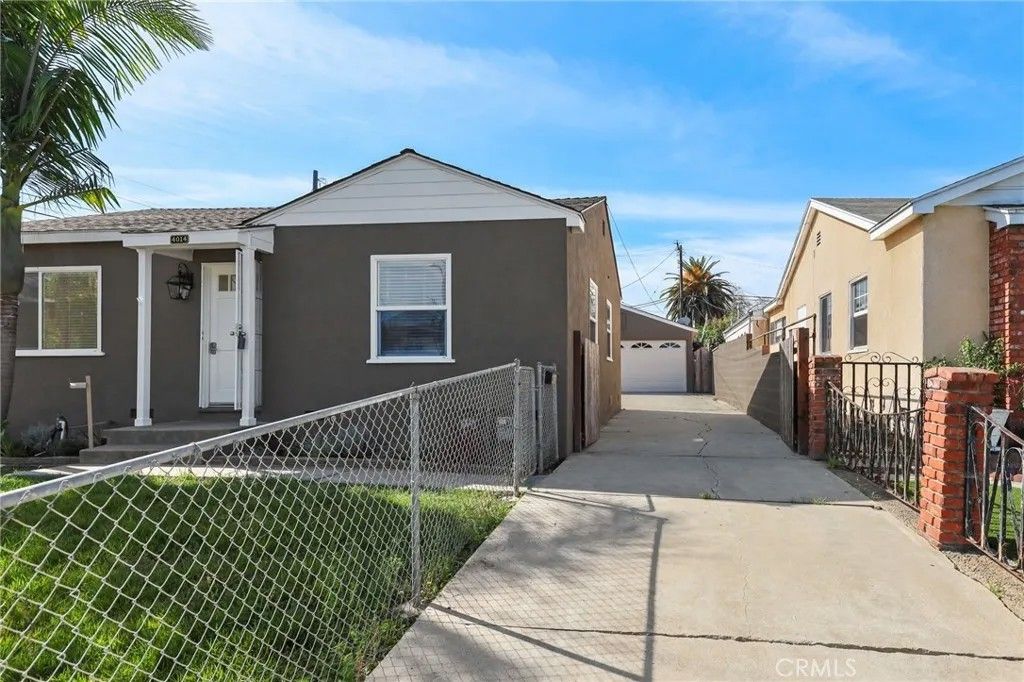 Photo of 4014 W 167th St, Lawndale, CA 90260 (MLS # SB26076807)