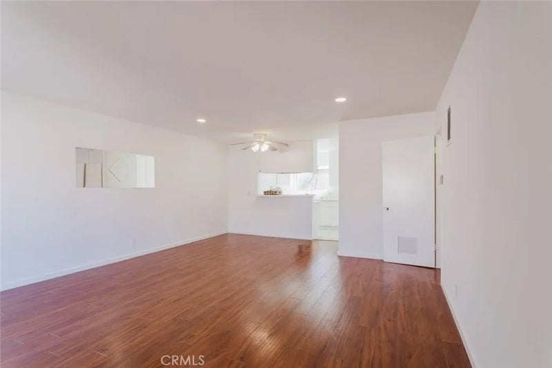 10035 Sepulveda Boulevard