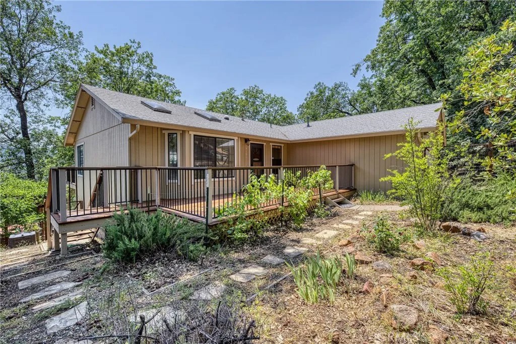 9591 Lassen Drive