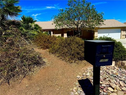 Tiny photo for 54822 El Prado Trail, Yucca Valley, CA 92284 (MLS # JT25201026)
