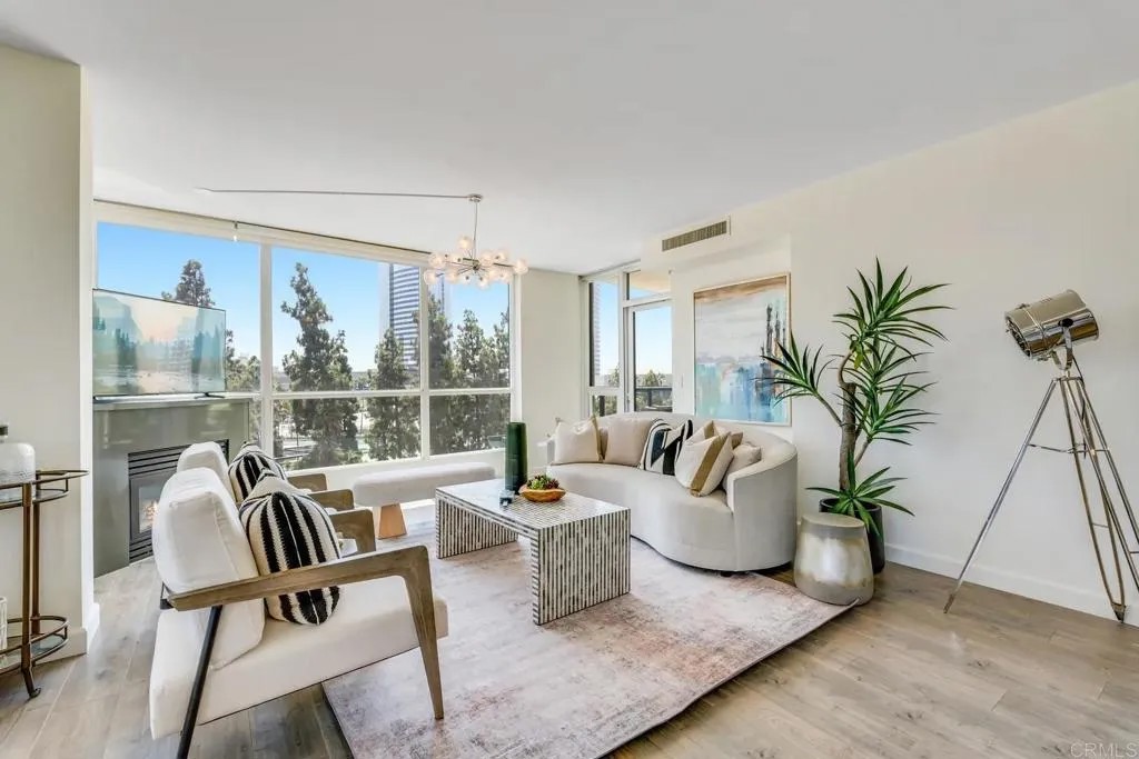 510 1st Ave 402