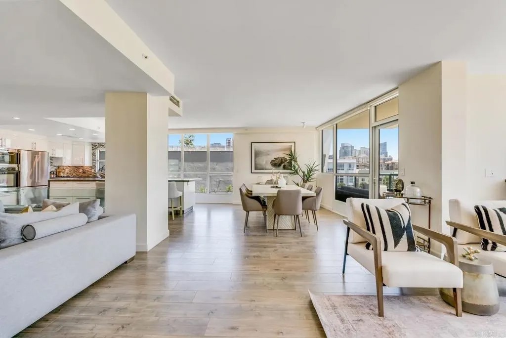 510 1st Ave 402