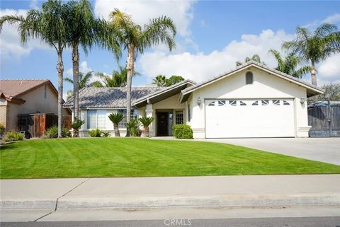 Photo of 10910 Mohican Dr, Bakersfield, CA 93312 (MLS # DW26058081)