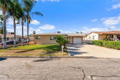 Tiny photo for 538 N Oakdale Ave, Rialto, CA 92376 (MLS # IG25252921)