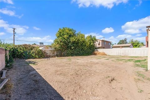 Tiny photo for 538 N Oakdale Ave, Rialto, CA 92376 (MLS # IG25252921)