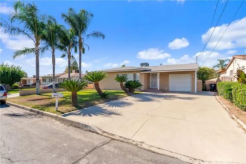 Tiny photo for 538 N Oakdale Ave, Rialto, CA 92376 (MLS # IG25252921)