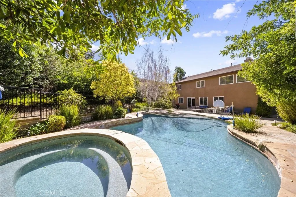 22262 Trinity Place