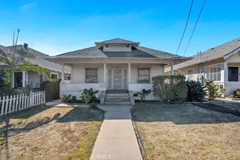 649 W 8th Street, San Pedro, CA 90731 - #: SR25241812