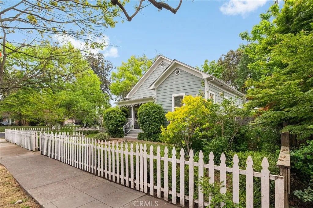 Photo of 740 Orient Street, Chico, CA 95928 (MLS # SN26074443)