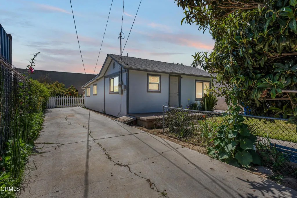 334 S 8th Street